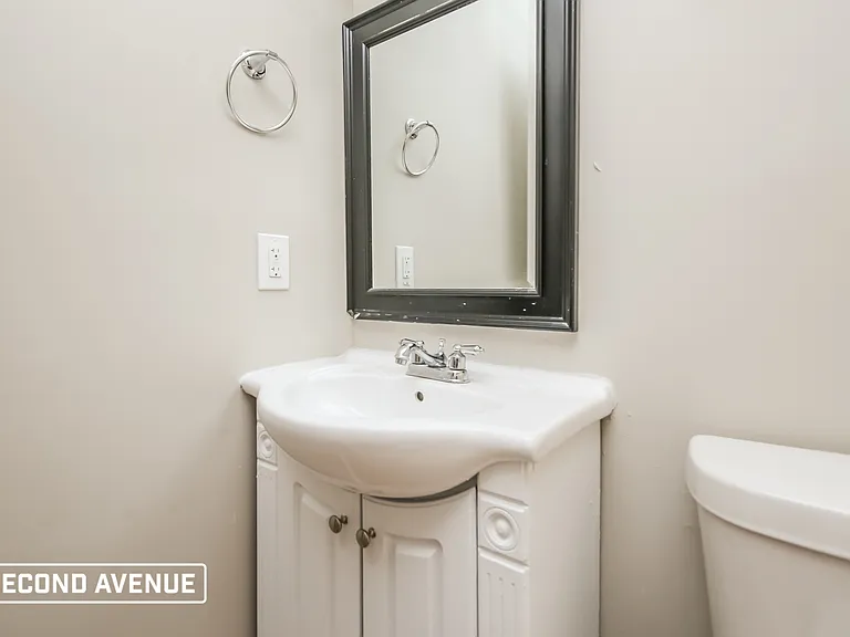 643 Inland Way NW — Photo 14