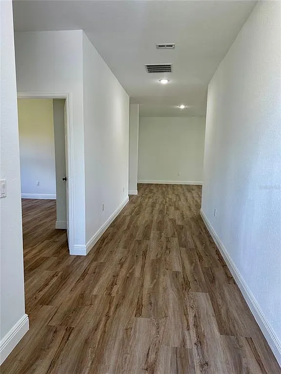 3 bed, 2.0 bath, 1642 sqft, $1,995 — Photo 4