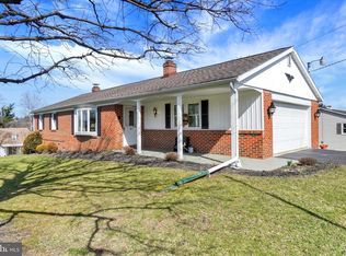 123 Forest Hills Rd, Red Lion, PA 17356