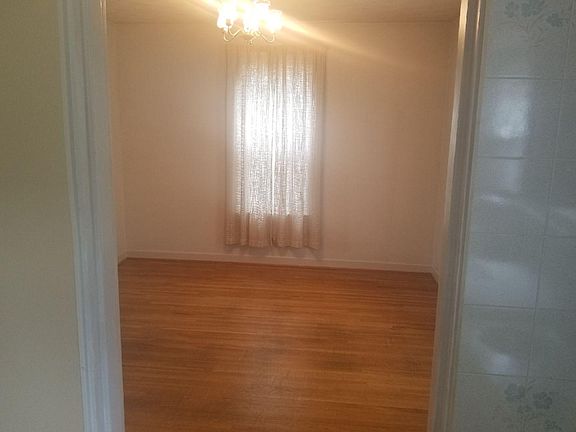 2nd image of 605 Ohio Ave