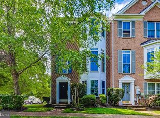 10736 Horde St, Silver Spring, MD 20902