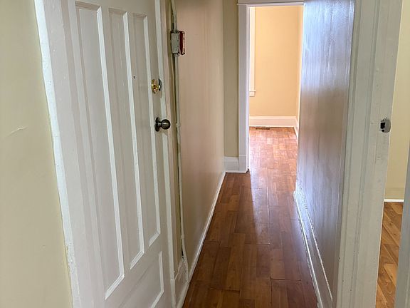 2nd image of 1355 Danforth Ave