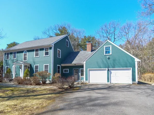 27 Wilson Pond Ln, Rowley, MA 01969