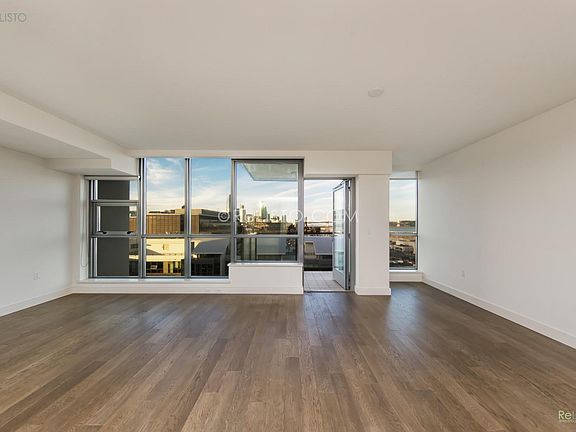 4th image of 420 Mission Bay Blvd N Unit 903