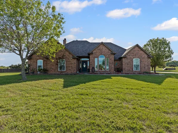 3808 Preakness Ct, Cleburne, TX 76033