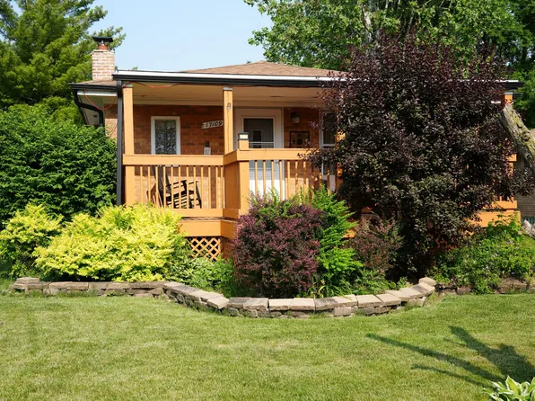 17109 Whittier Ave, Hazel Crest, IL 60429