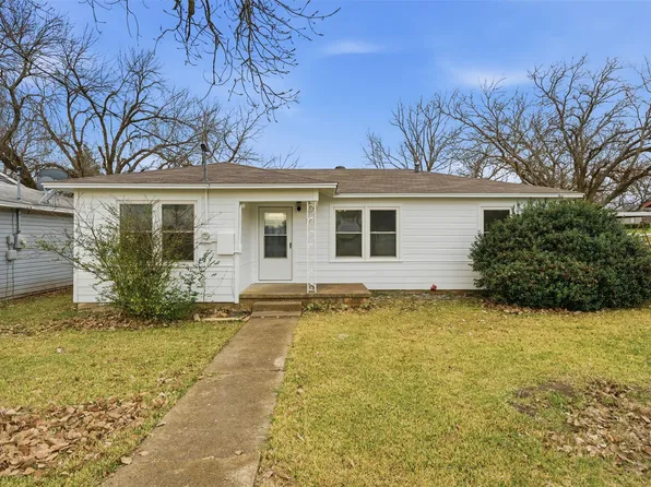 307 Playdium Dr, West, TX 76691