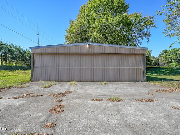 5th image of 2552 Montvale Air Park Rd