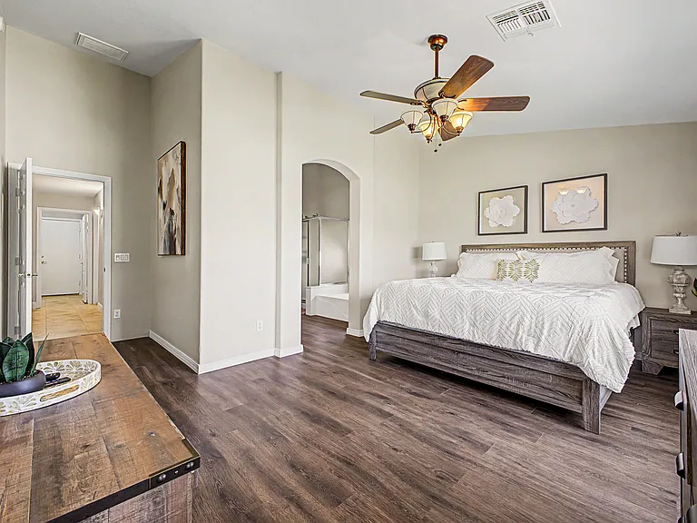 10202 E Juanita Ave — Photo 14
