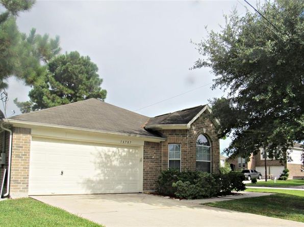 16787 Canary Ct