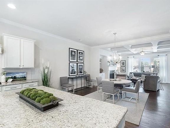 4th image of 2499 Skyland Dr NE #43