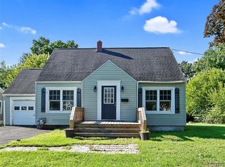 207 Elbow Rd, North Syracuse, NY 13212