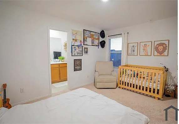 143 Plumcove Dr — Photo 2