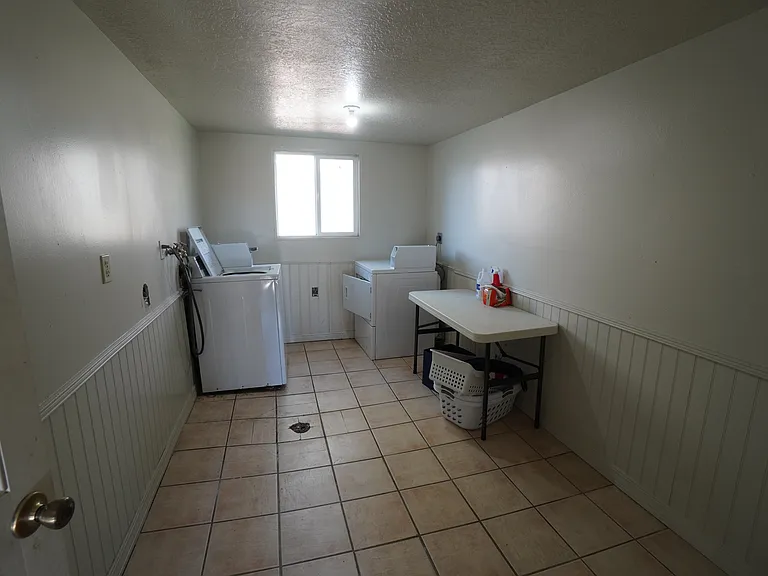 Shared Laundry_08202025