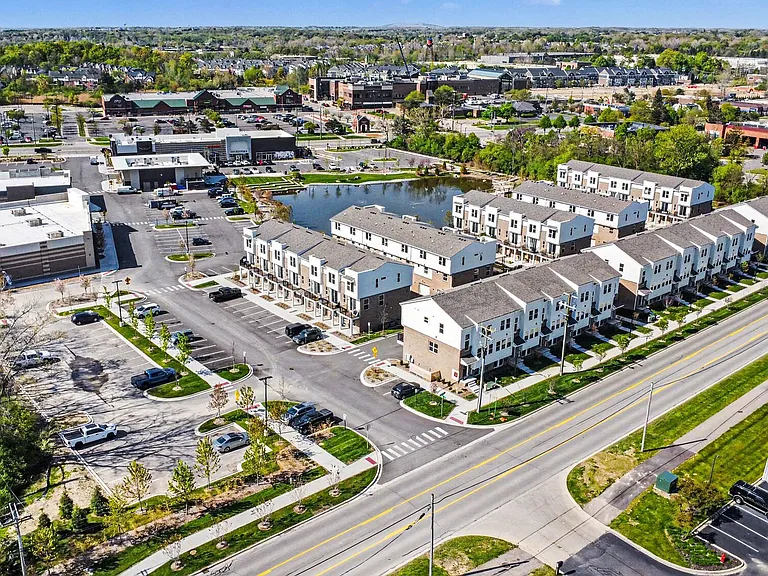 The Residences at Sakura Novi — Photo 65
