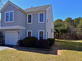 26 S Sailors Quay Dr, Brick, NJ 08723