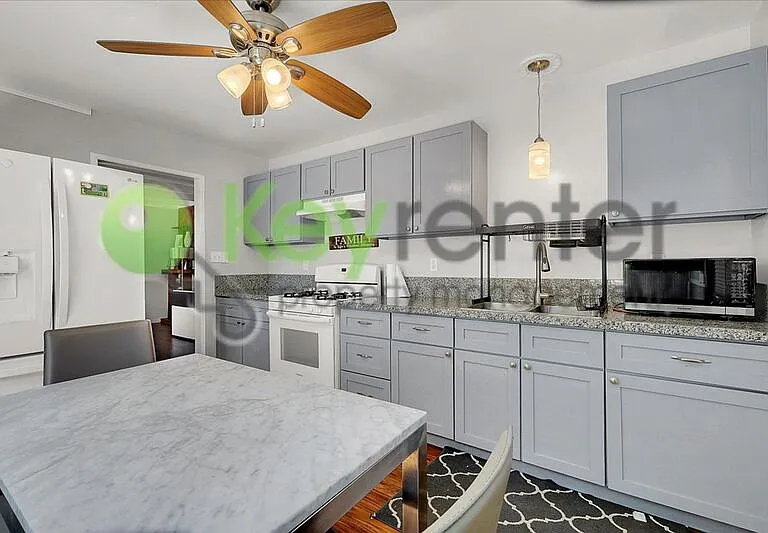 2169 Perkins Way — Photo 15