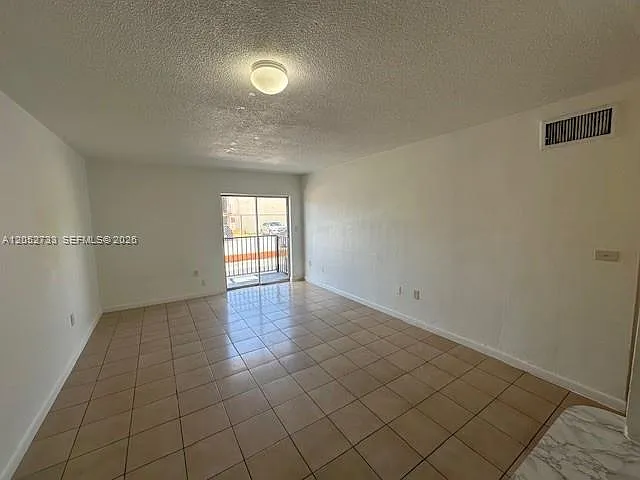 1015 NW 45th Ave #102 — Photo 6