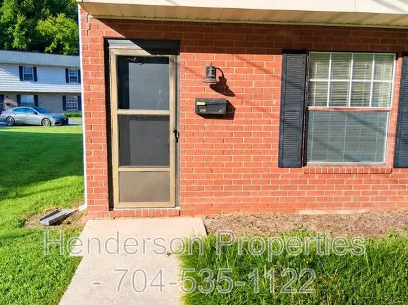 1311 N 6th St, Albemarle, NC 28001