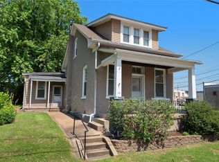 15 S 12th St, Belleville, IL 62220