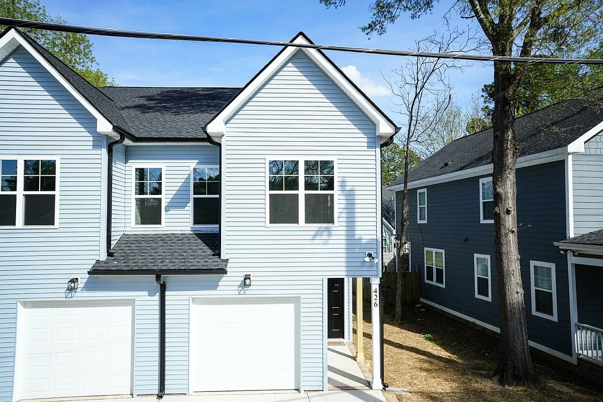 Building Photo - 426 N Allen Rd