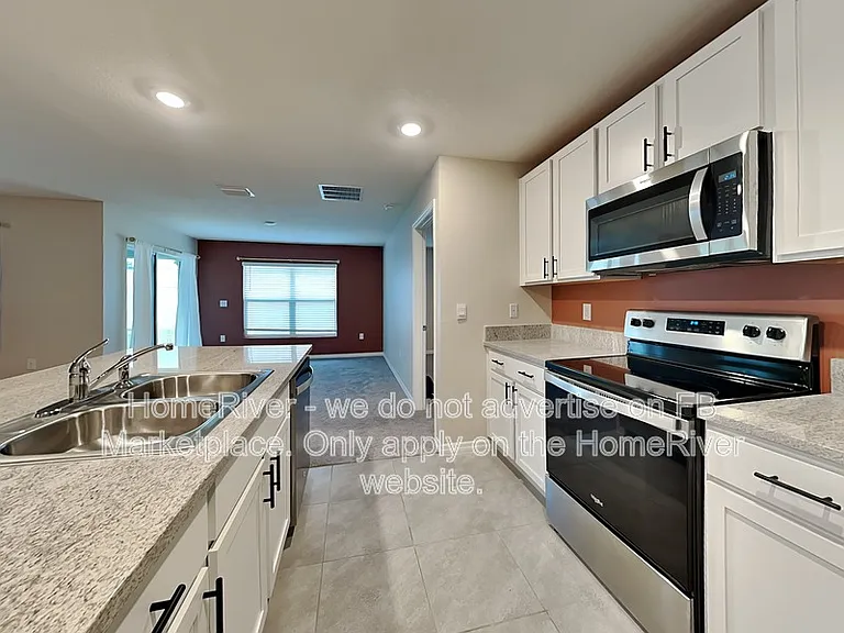 8780 SW 49th Cir — Photo 5