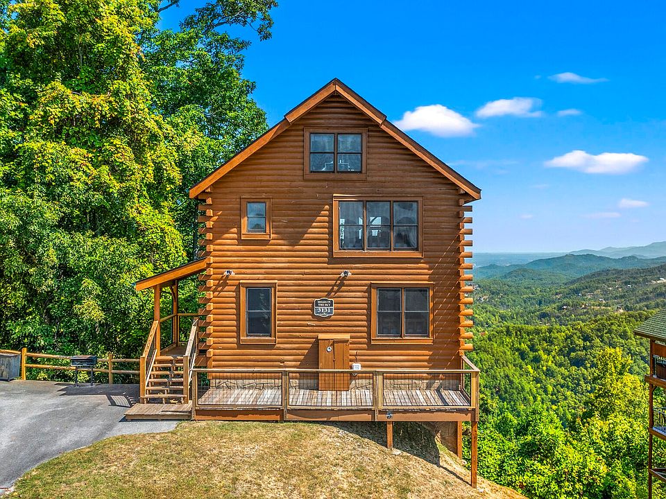 1st image of 3131 Lakeview Lodge Dr