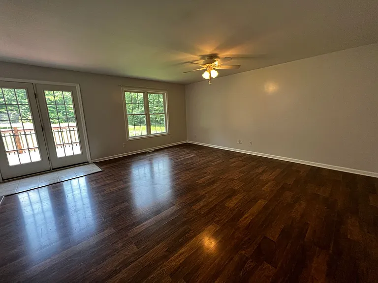 596 Landing Rd — Photo 5