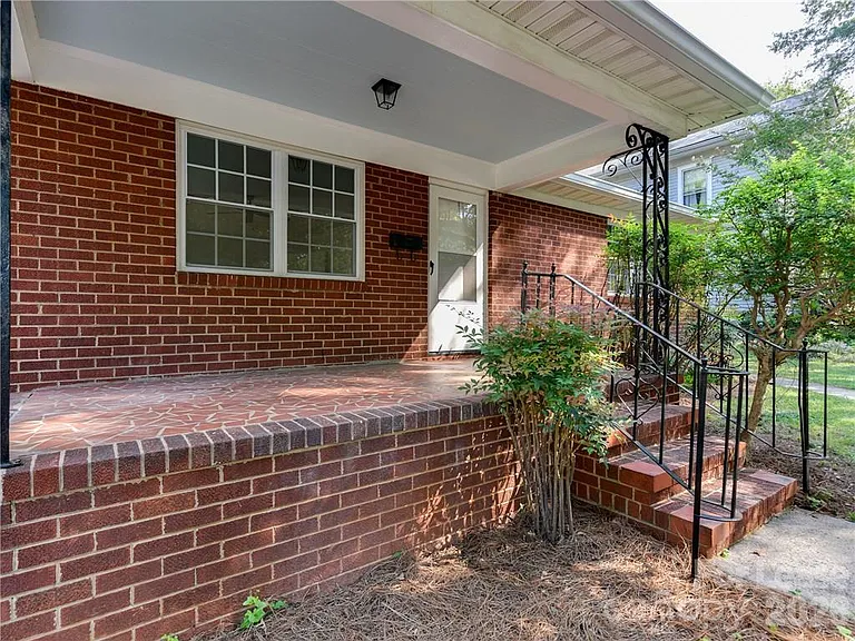 813 Sunnyside Ave — Photo 4