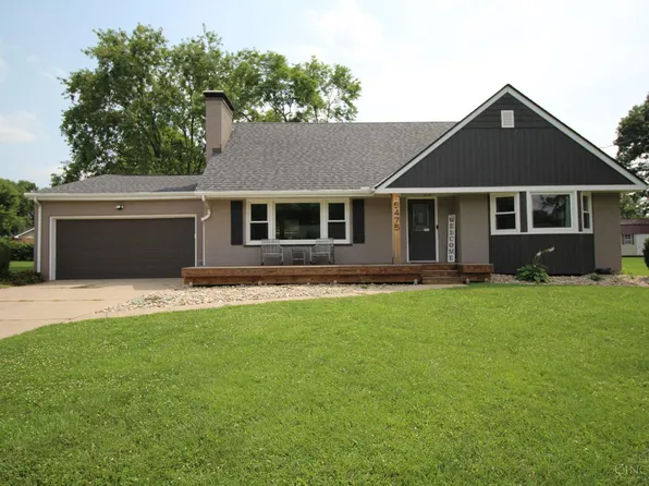 5475 Mississippi Dr, Fairfield, OH 45014
