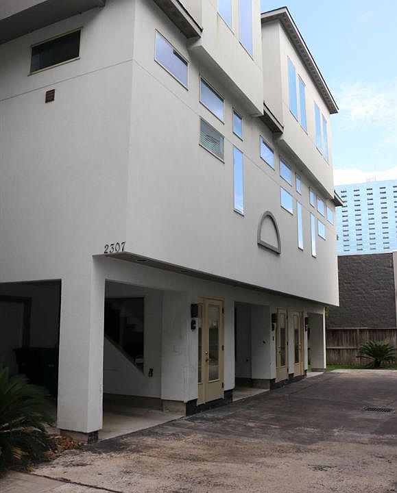 1st image of 2307 Camden Dr APT C