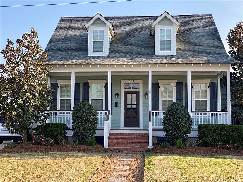 1st image of 807 Touchey St