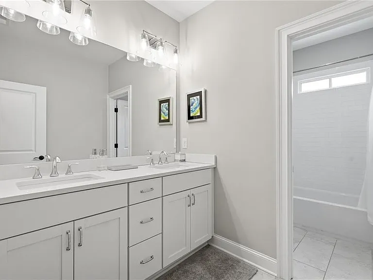 1012 Summit View Ln — Photo 27