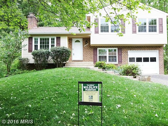 3rd image of 2950 Fox Tail Ct