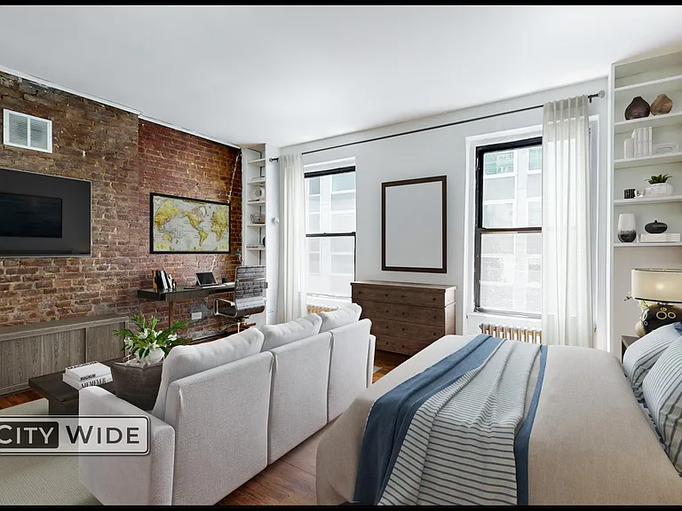 150 E 46th St #3B — Photo 3
