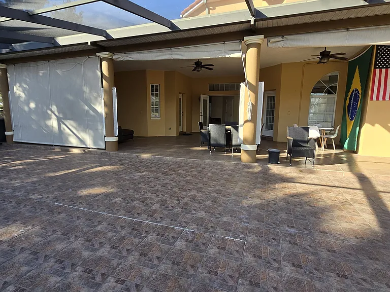 502 W Lester Rd — Photo 25