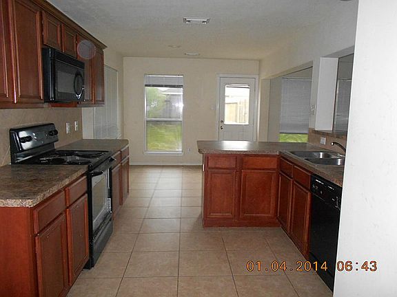 Plenty of cabinets in this kitchen