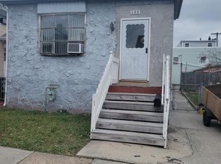 388 Alpine St, Perth Amboy, NJ 08861
