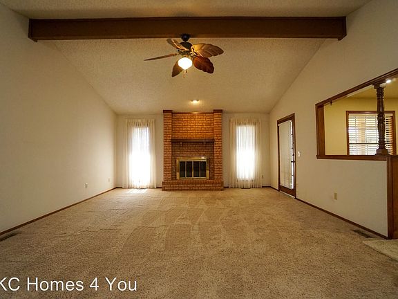 3rd image of 11020 Folkstone Dr