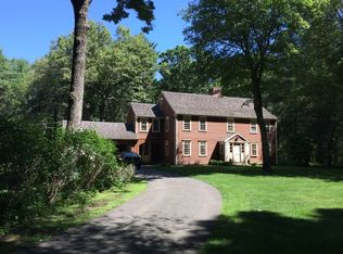 10 Carleton Cir, Boxford, MA 01921
