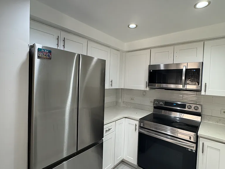 532 Commonwealth Ave — Photo 2