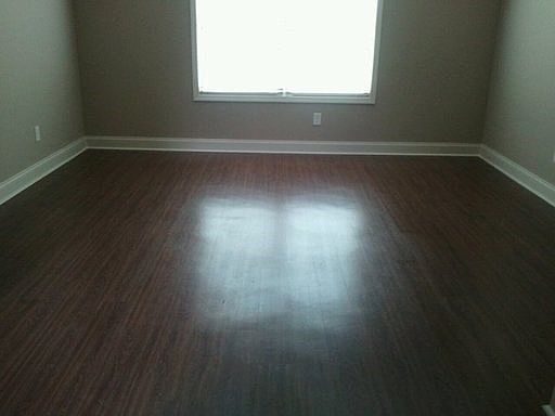 4th image of 57 Oakwood Dr