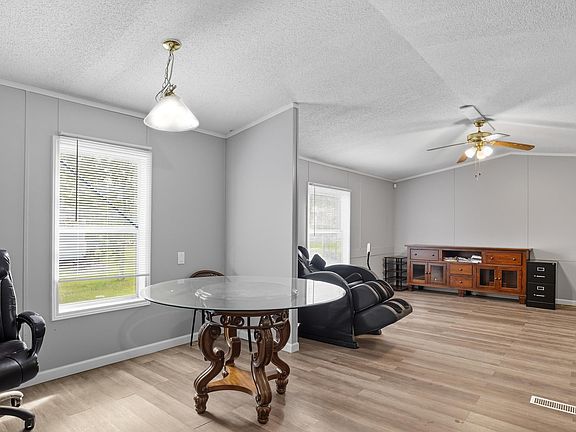 5th image of 3893 Anthony Ferry Rd