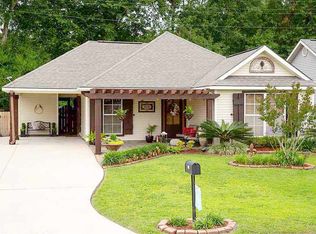 323 Julie St, Gray, LA 70359