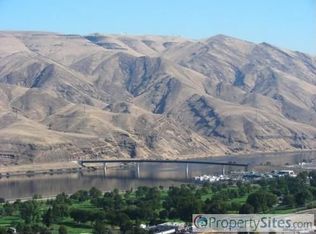 2370 Valleyview Dr, Clarkston, WA 99403