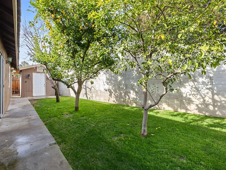 9506 Ravenrock Dr — Photo 41
