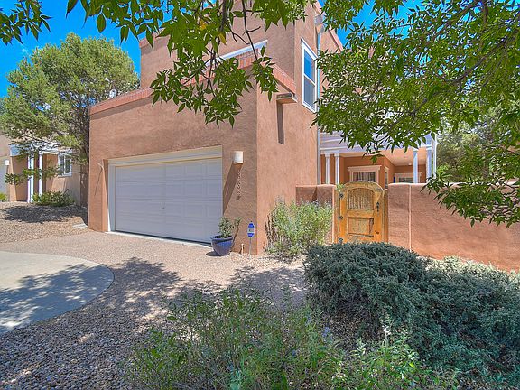 3rd image of 5602 Vulcan Vista Dr NE