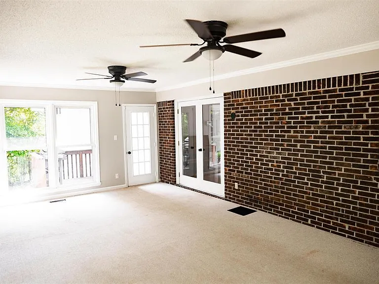 1723 Magnolia St — Photo 25