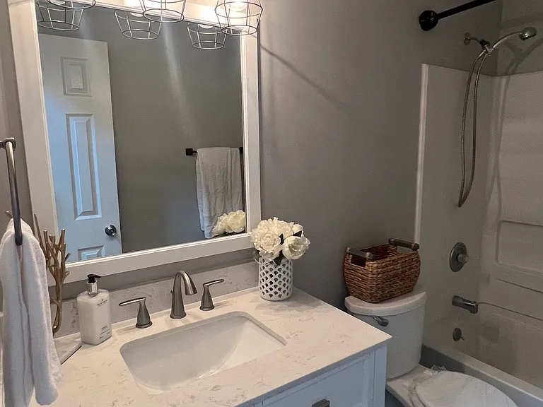 916 Wrenwood Ln — Photo 9