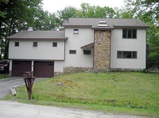 9 Geary Ln, Atkinson, NH 03811